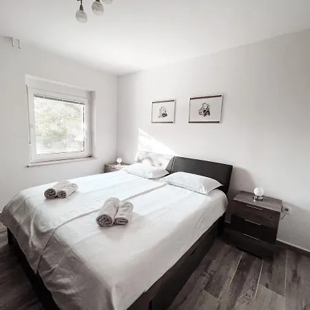 Riad Apartments Premium Zgornje Skofije Exterior photo