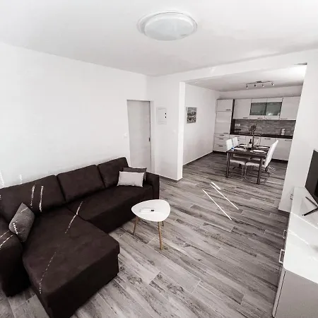 Riad Apartments Premium Zgornje Skofije Exterior photo